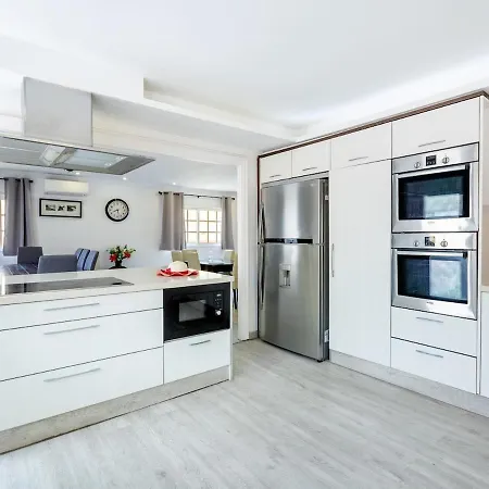 Luxury Luna With Private Pool *