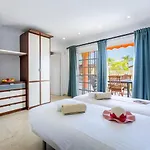 Luxury Luna With Private Pool Вилла *