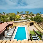 Вилла Luxury Luna With Private Pool Кальяо-Сальвахе