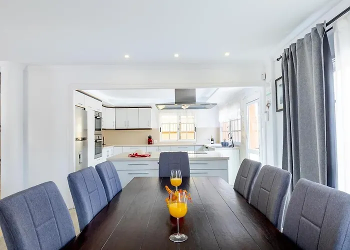 Villa Luxury Luna With Private Pool *